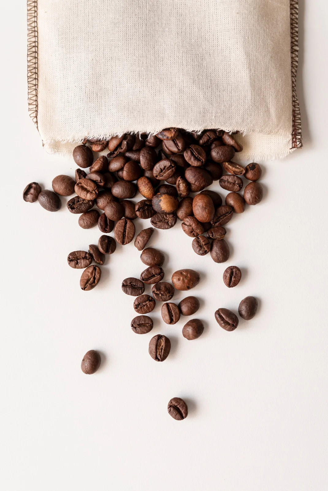 Whole Bean Roasted Coffee (0.5 KG)